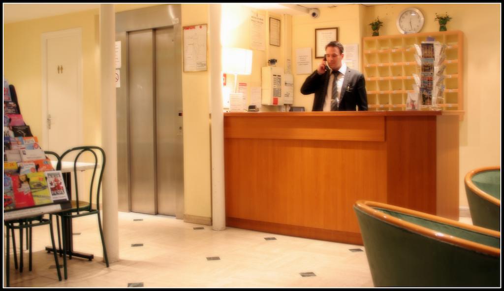 Pax Hotel Paris 18E Εξωτερικό φωτογραφία